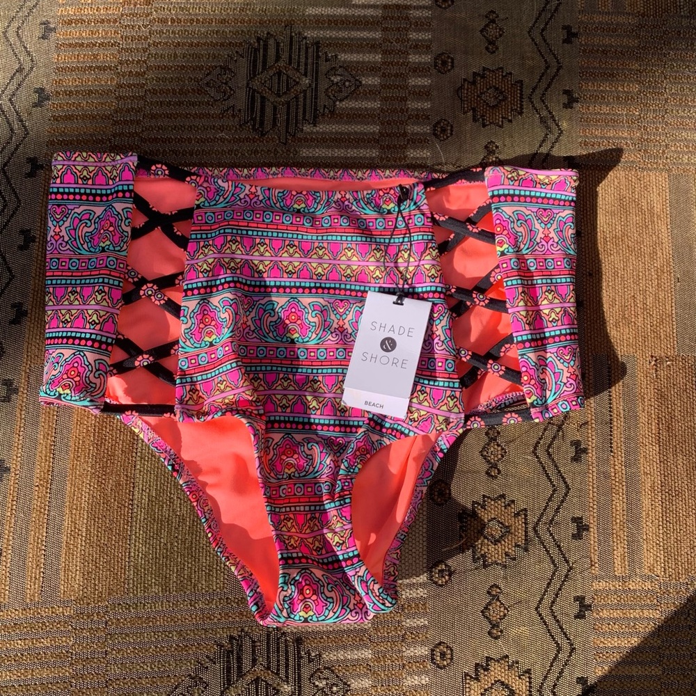Shade and Shore Bikini Bottoms Size S NWT